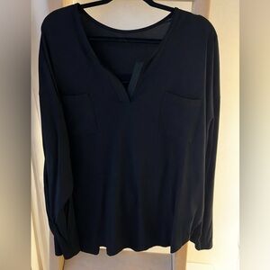 V-neck lounge/pajama woman’s top